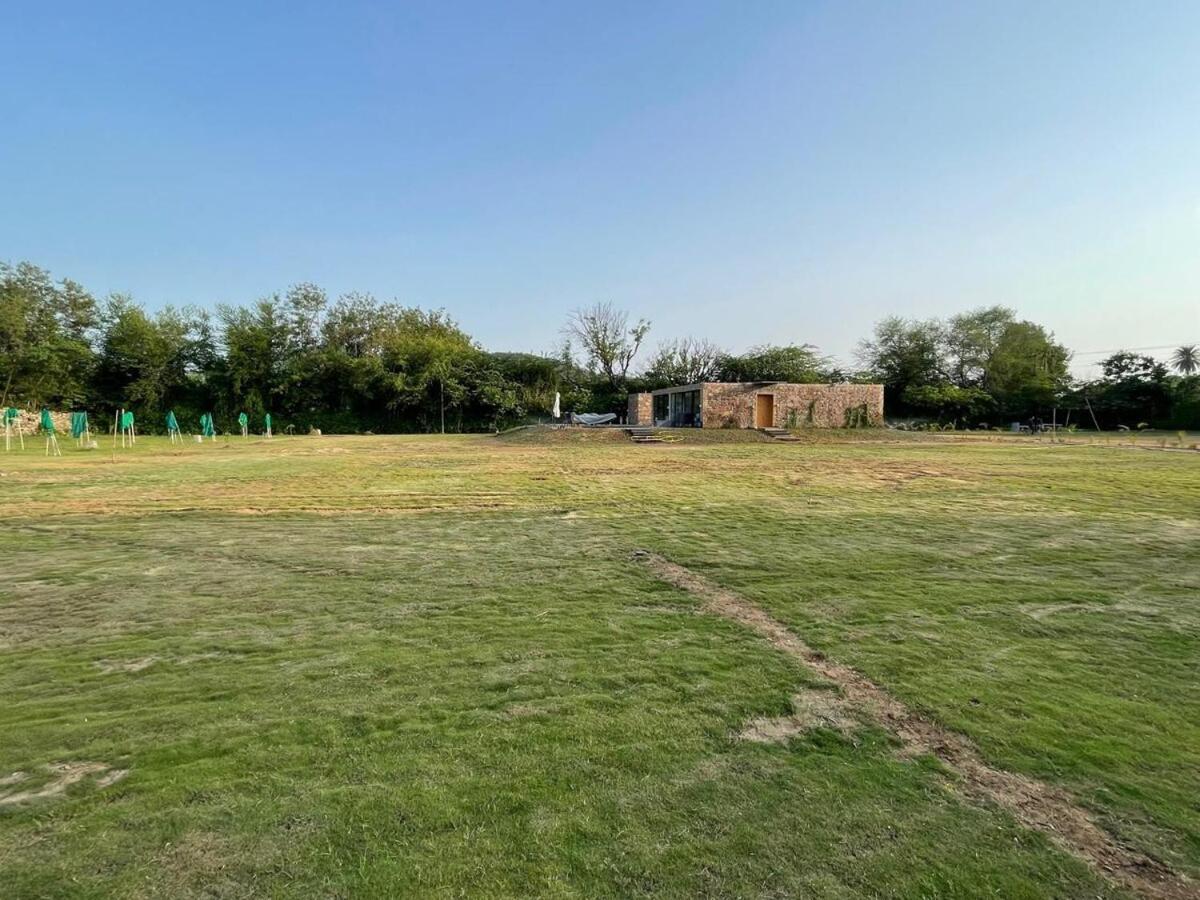 Kesar Farm House On The Lake أُودايبور المظهر الخارجي الصورة