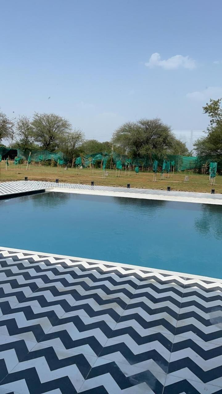 Kesar Farm House On The Lake أُودايبور المظهر الخارجي الصورة